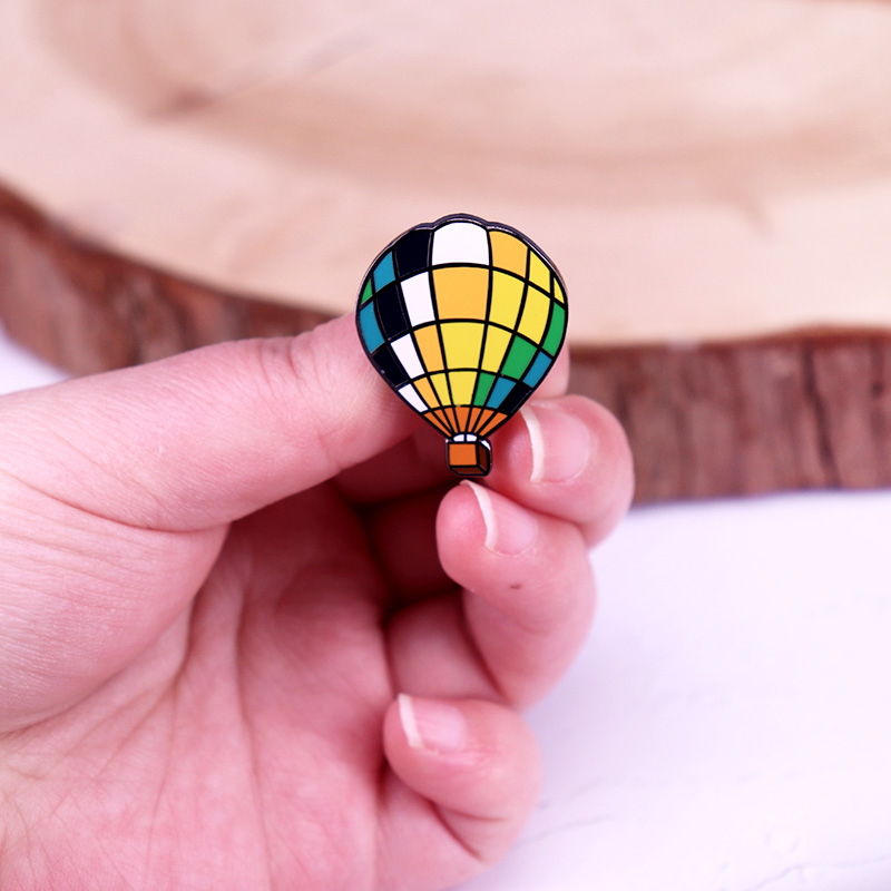 Balon udara panas Pin Enamel l - Embroidery Bali ulasan dan harga