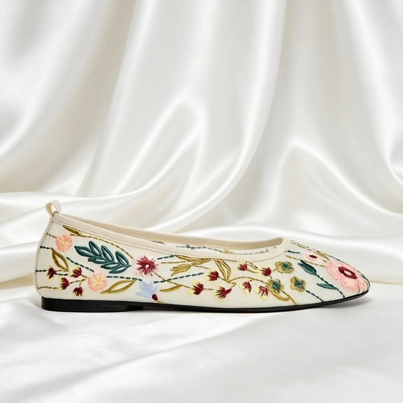 Sepatu Flat Balet Jaring Ujung - Embroidery Meaning ulasan dan harga