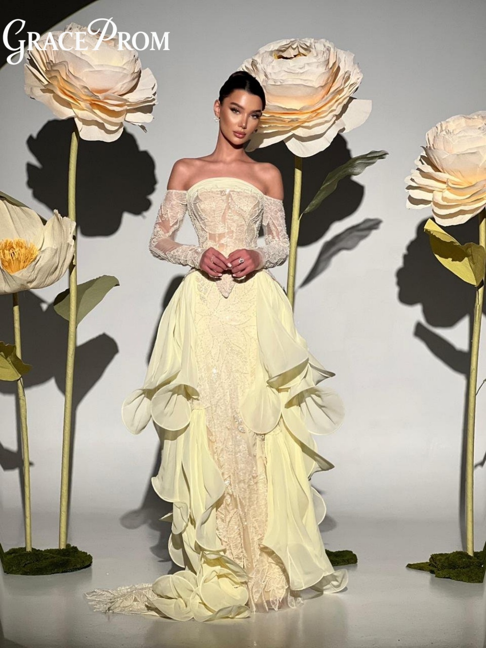 Gaun Prom Kuning Mentega yang  - Embroidery Yellow Dress ulasan dan harga