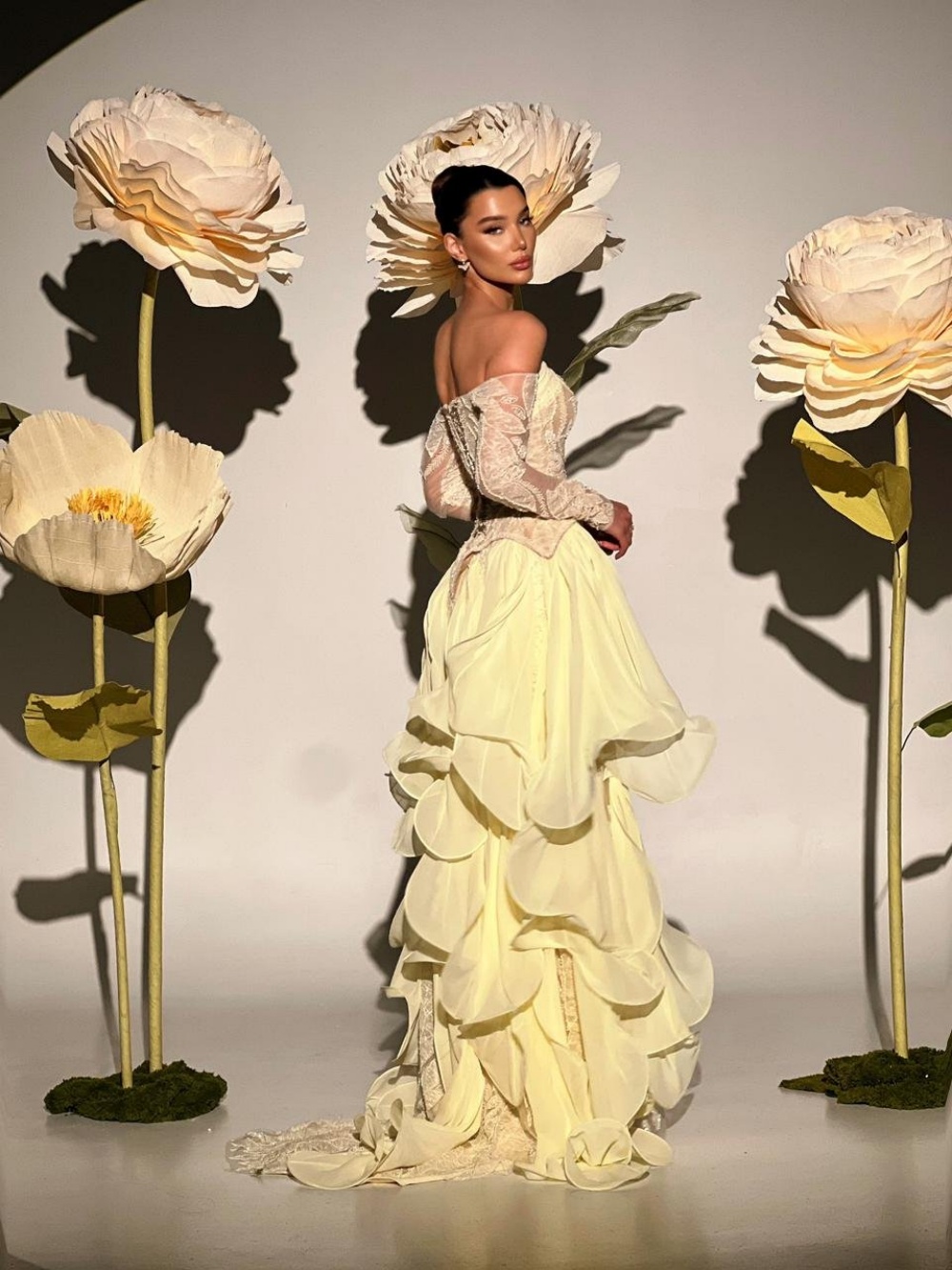 Gaun Prom Kuning Mentega yang  - Embroidery Yellow Dress ulasan dan harga