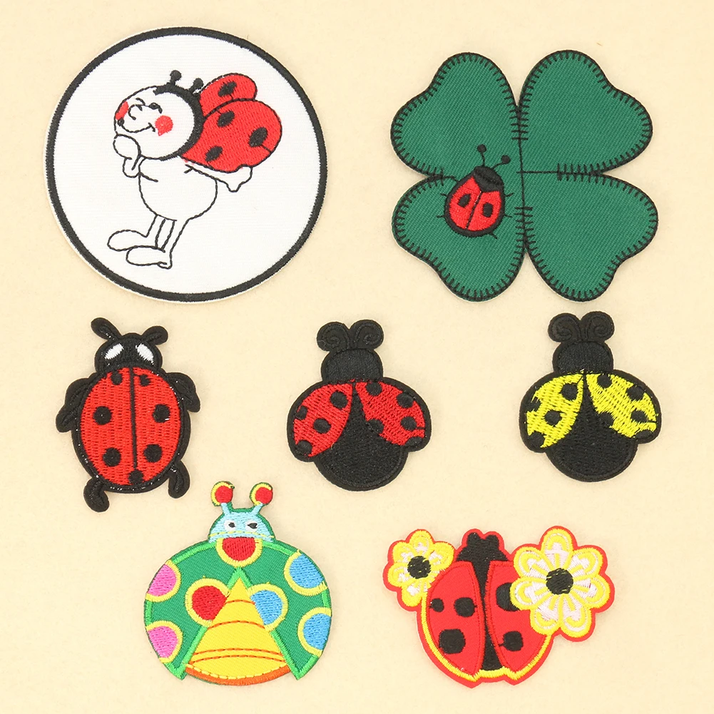2 buah kartun kumbang empat da - Embroidery Lady Bug ulasan dan harga